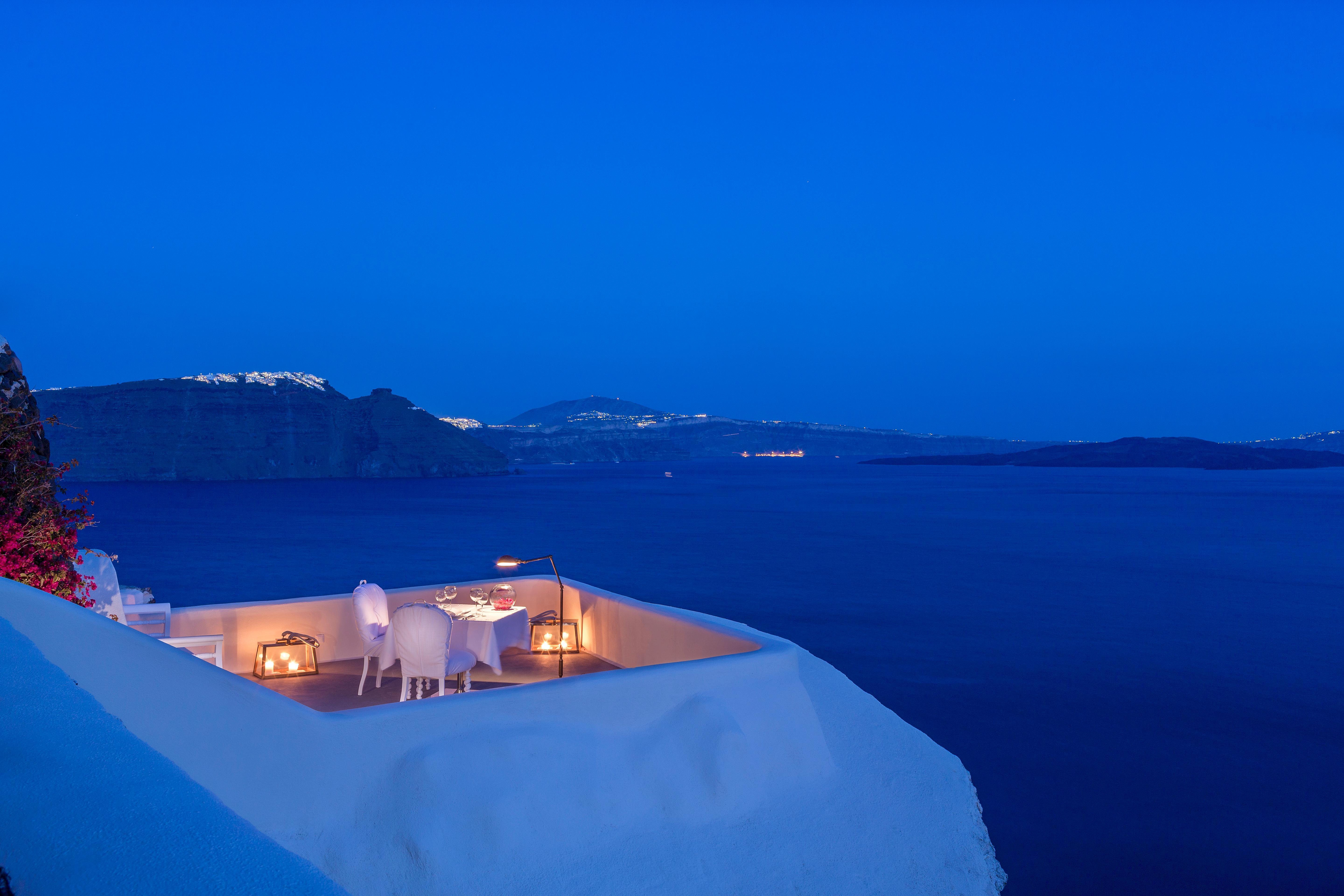 Canaves - Small Luxury Of The World