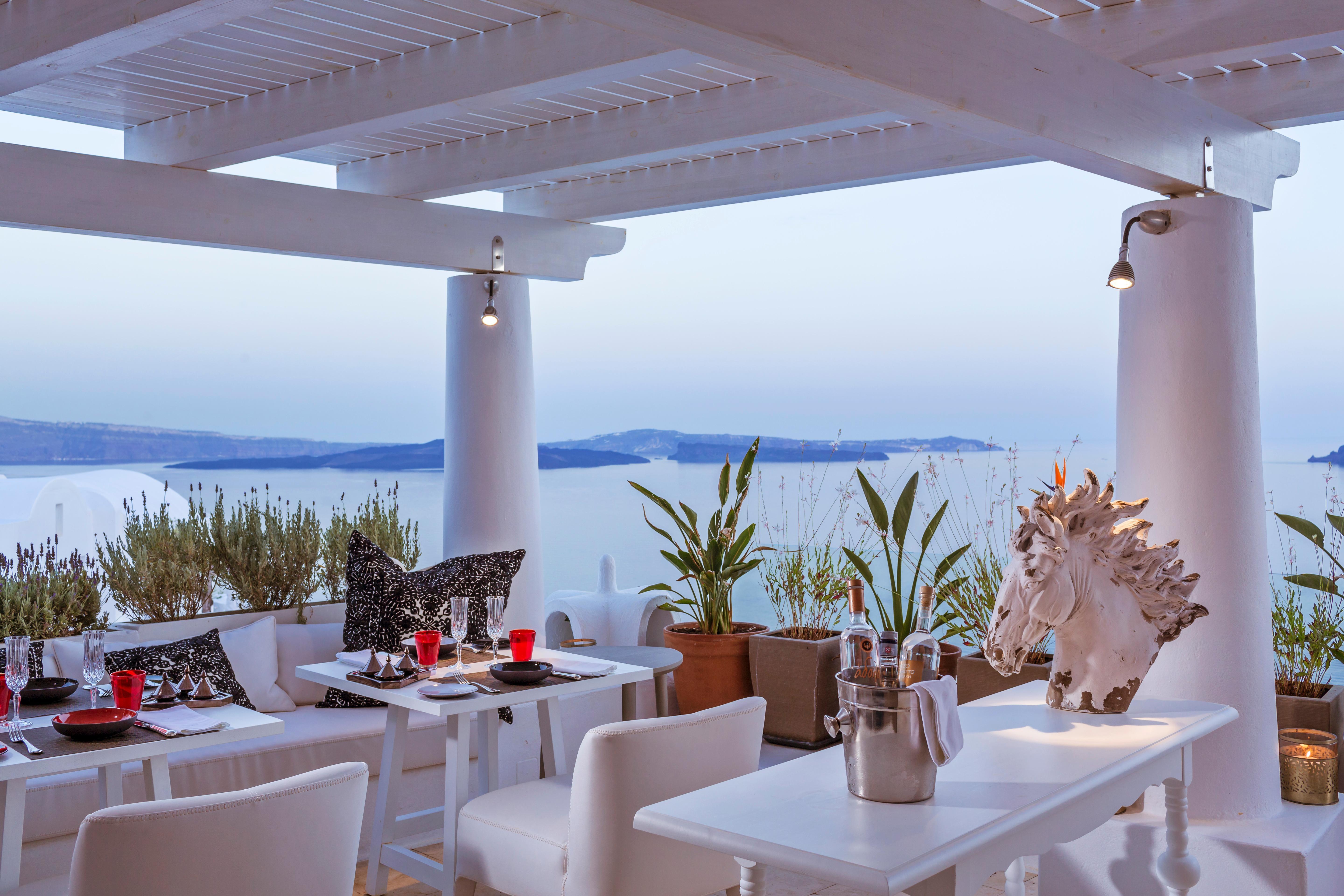 Katikies Santorini - The Leading Of The World Hotel