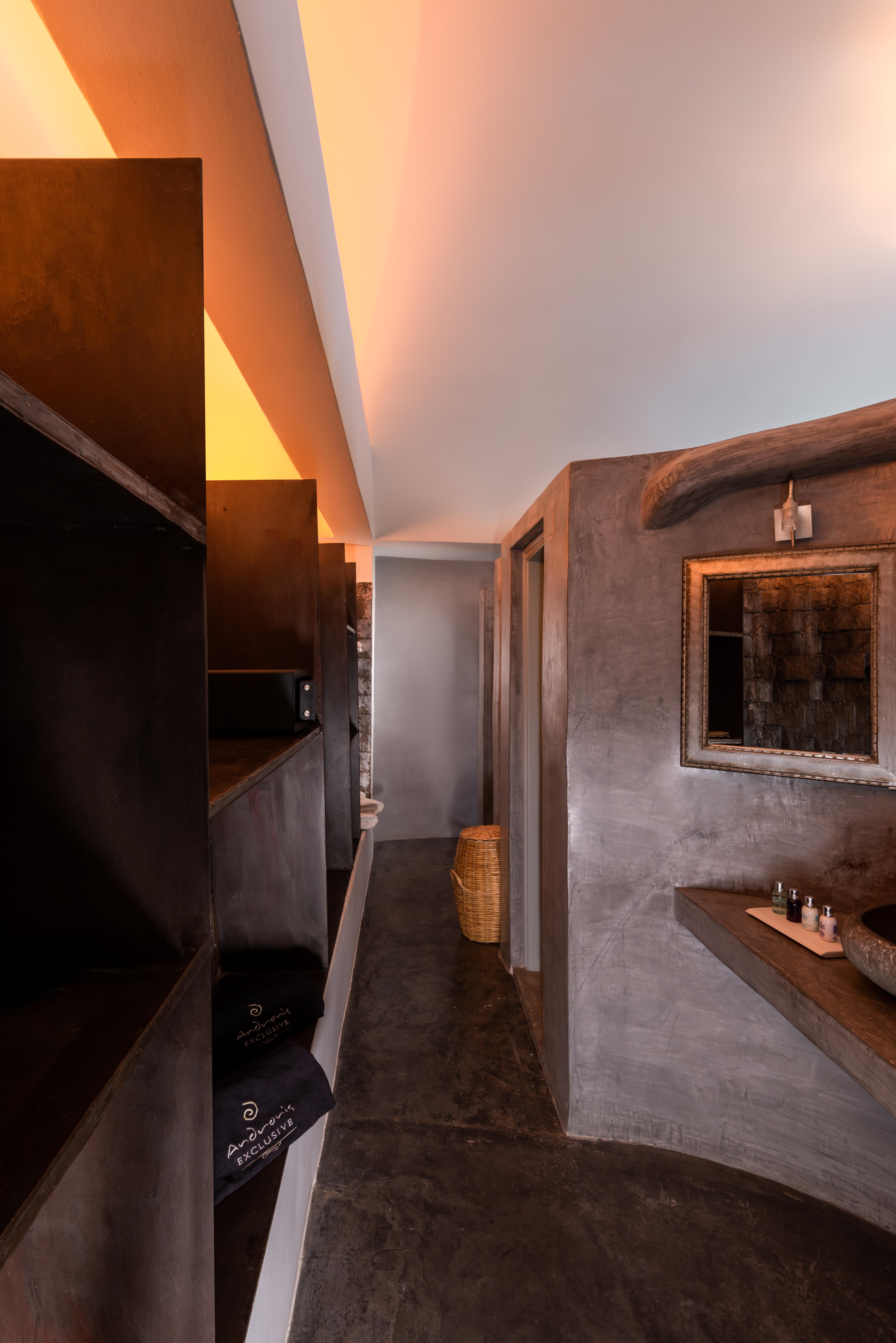 Andronis Luxury Oia (Santorini)