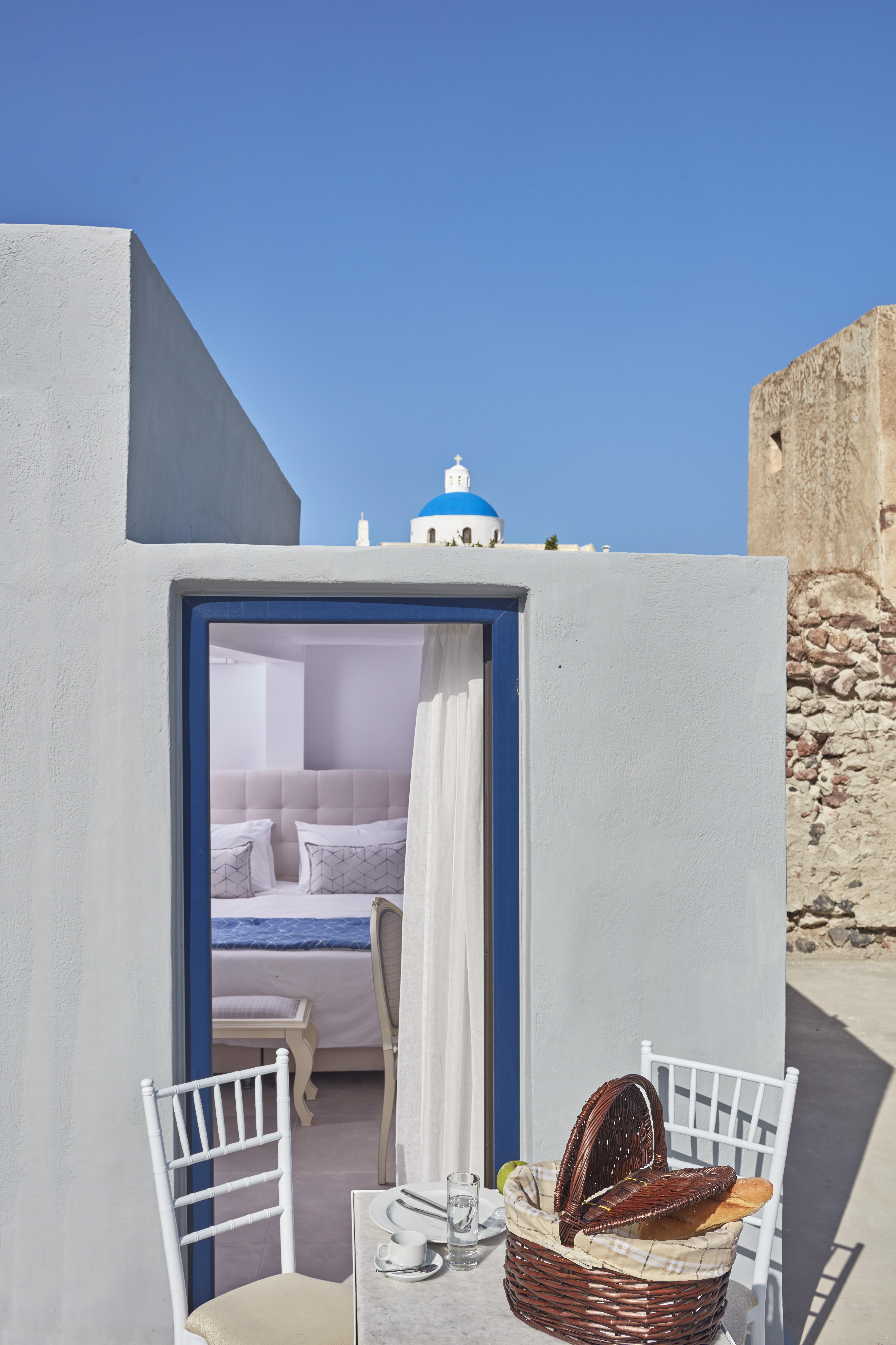 La Maltese Luxury * Ia