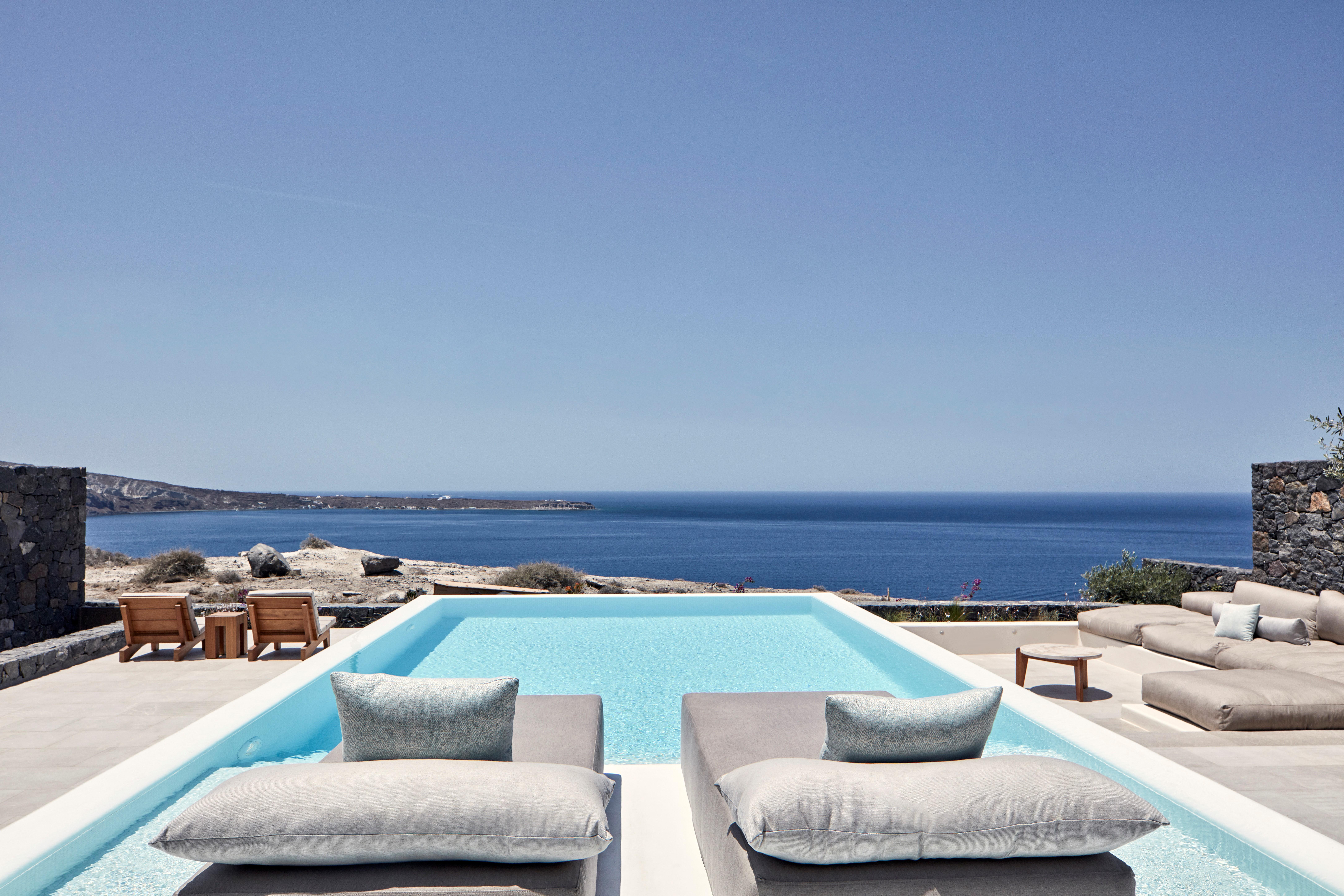 Canaves Epitome - Small Luxury Of The World