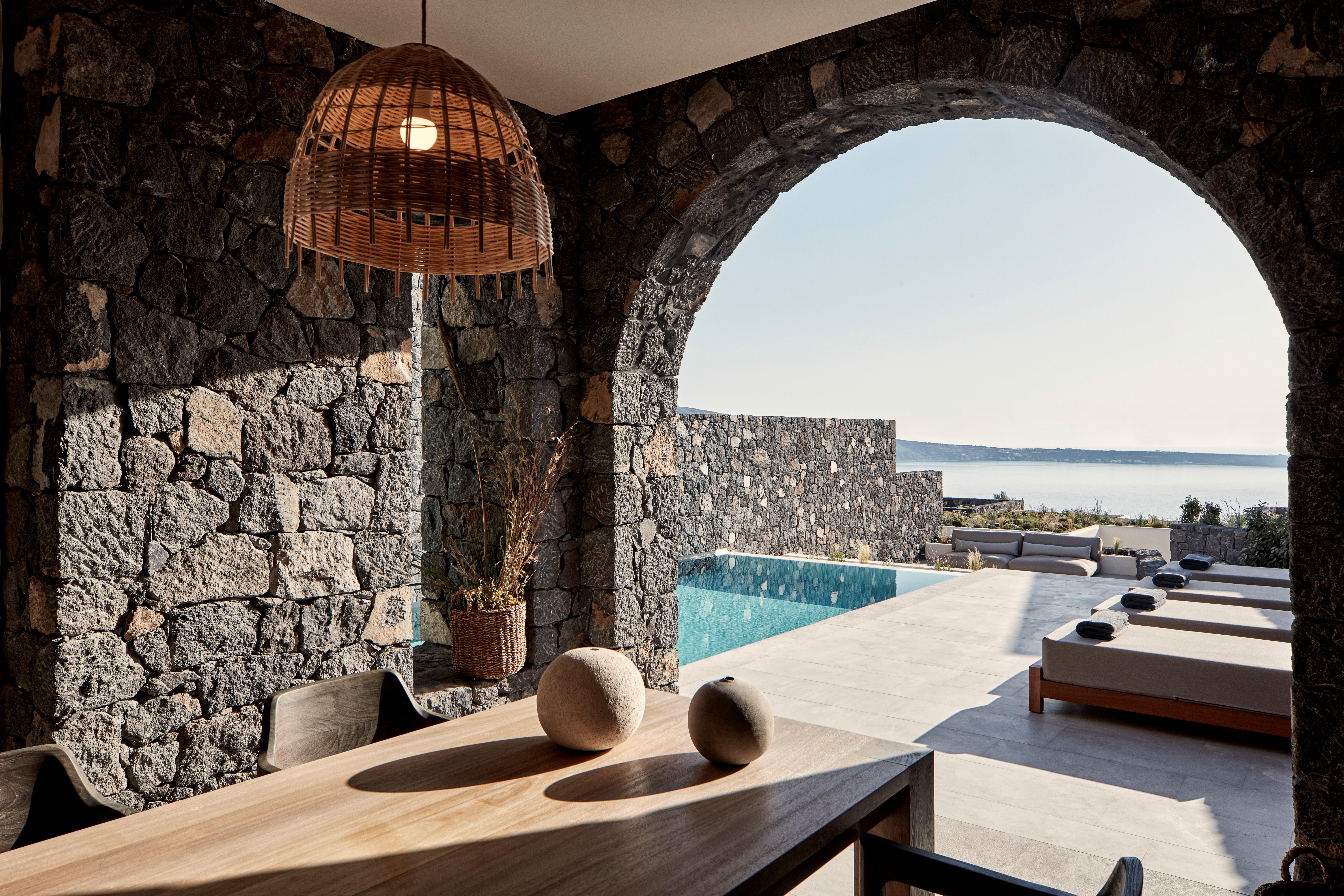 Canaves Epitome - Small Luxury Of The World Ia