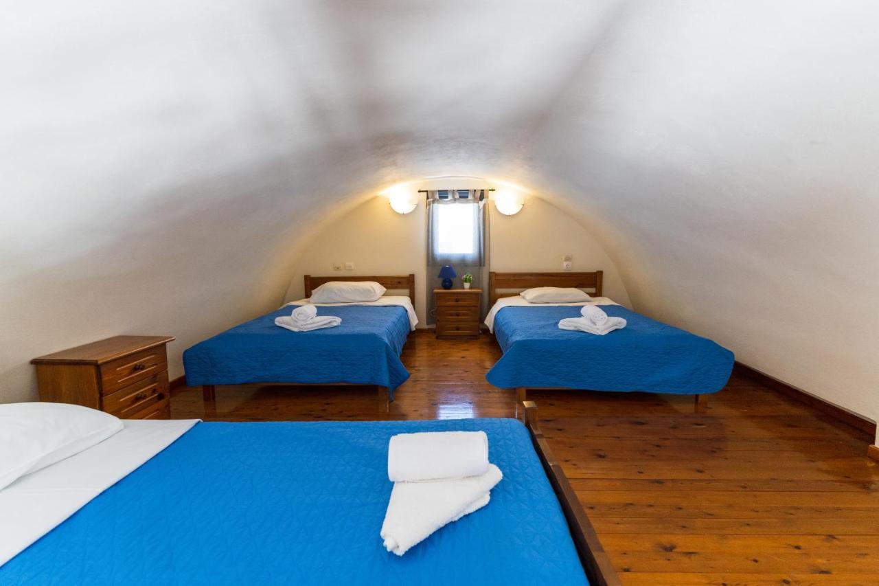 Soulis Aparthotel Oia (Santorini)