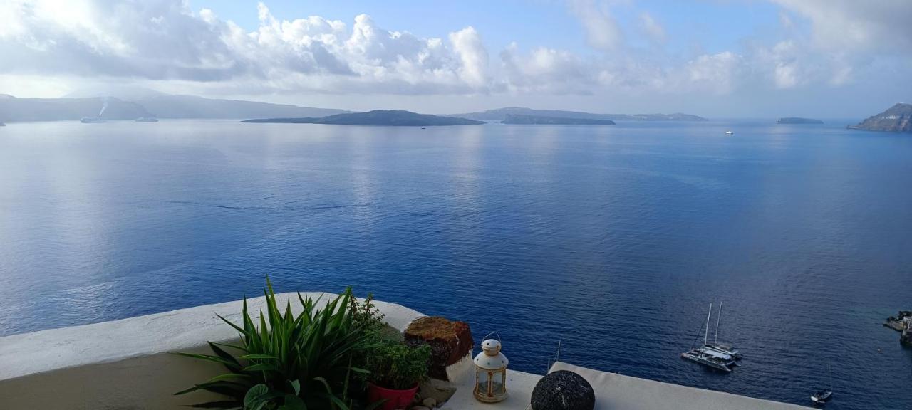 Elias Cave House 270o Caldera View *