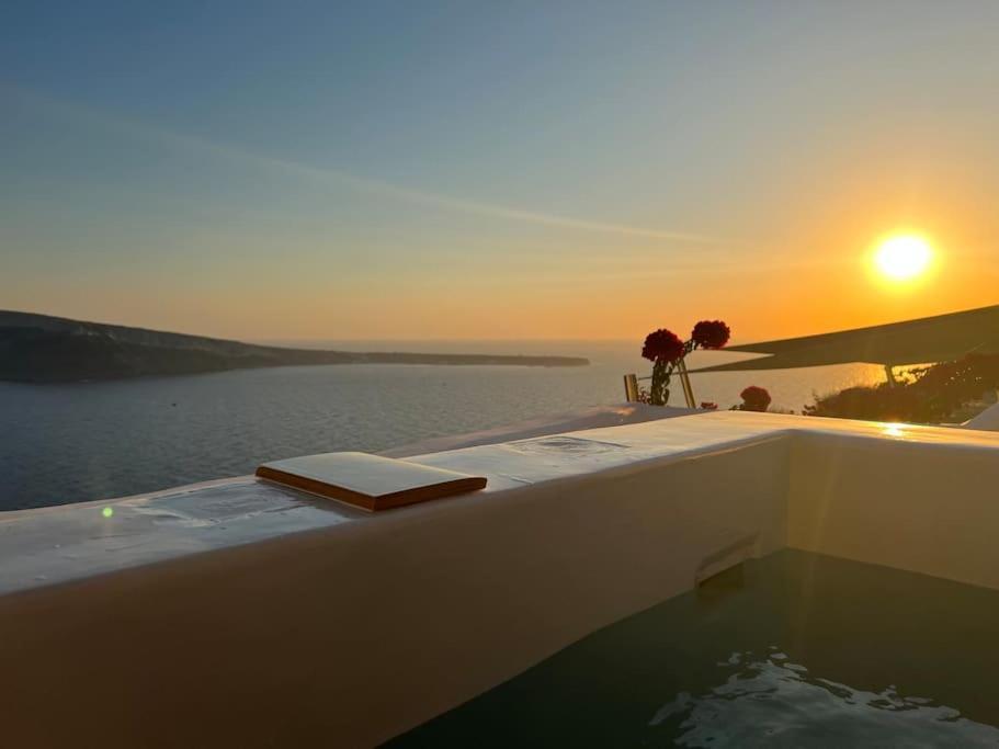 Lioyerma Cave Villa2 With Private Hot Tub Villa *