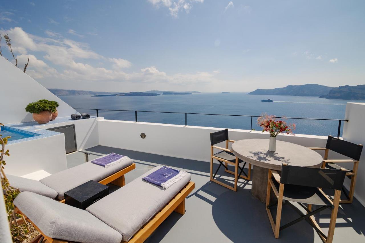 Ikies Santorini 4* Oia (Santorini)
