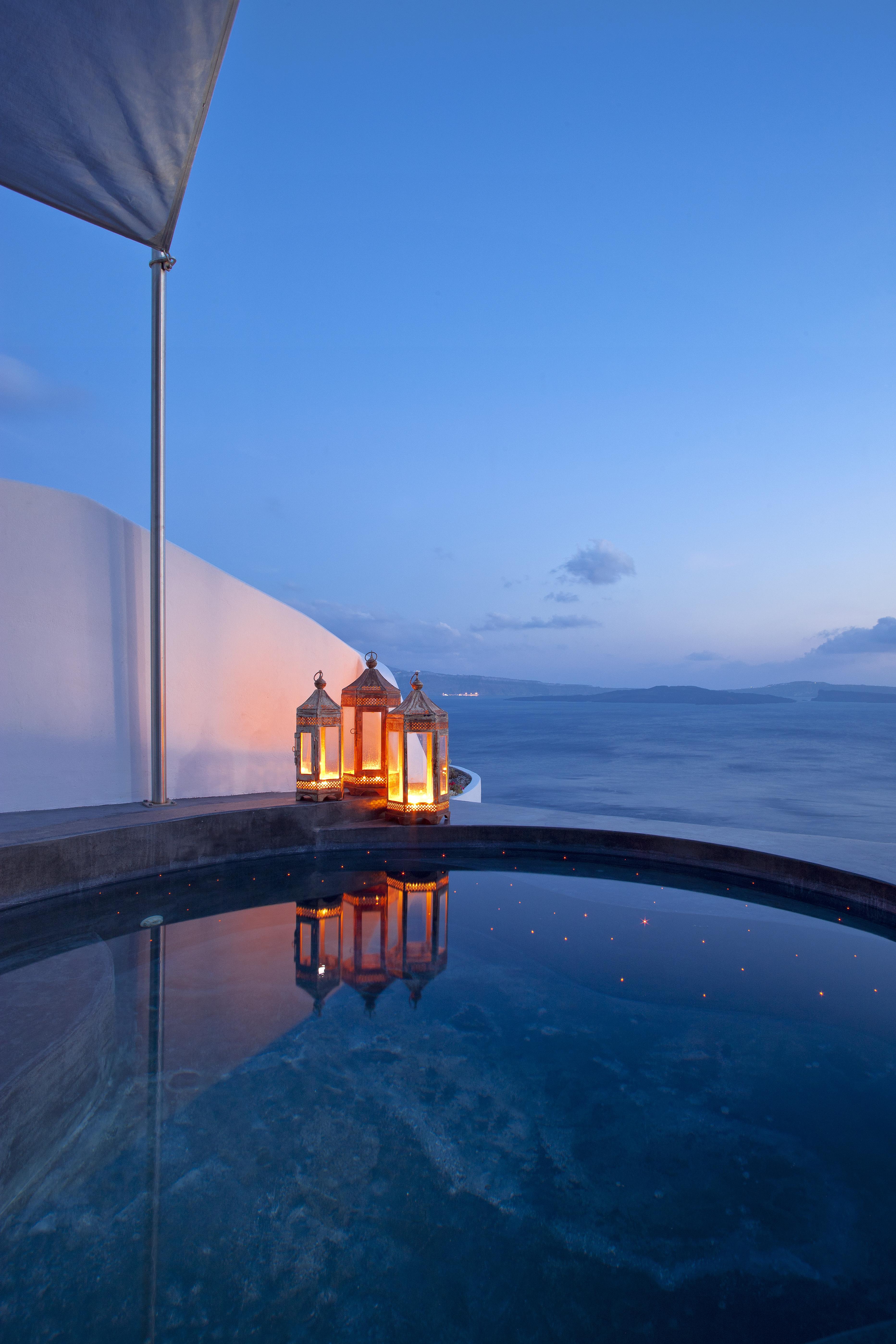 Andronis Luxury