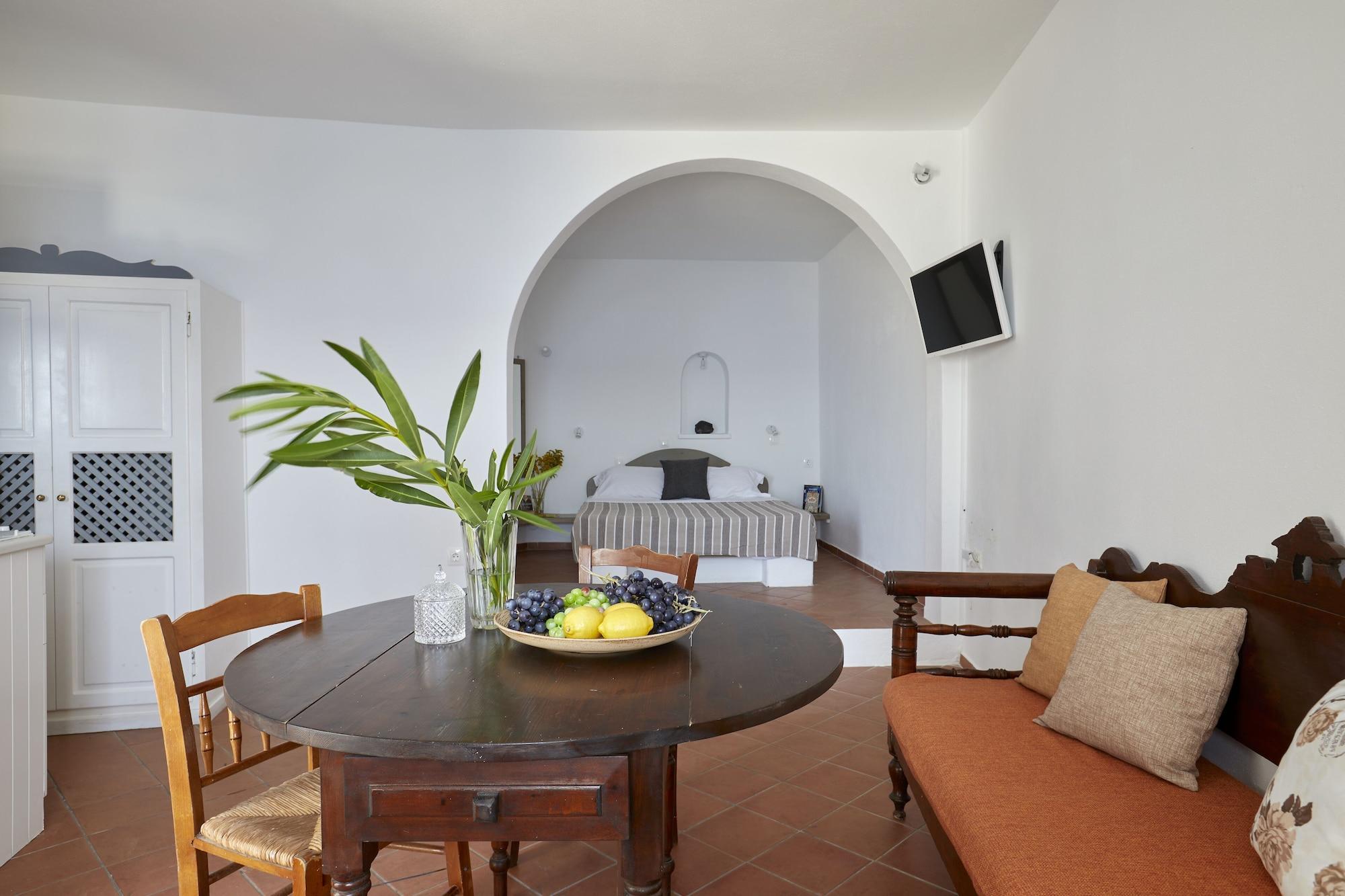 Allure Breeze Oia (Santorini)