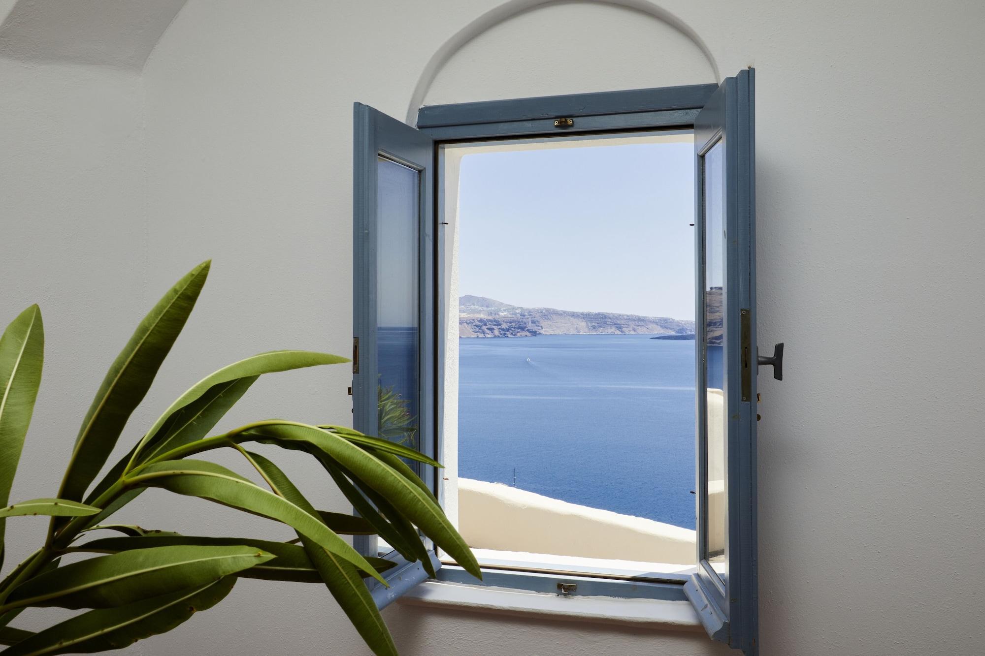 Allure Breeze Oia (Santorini)