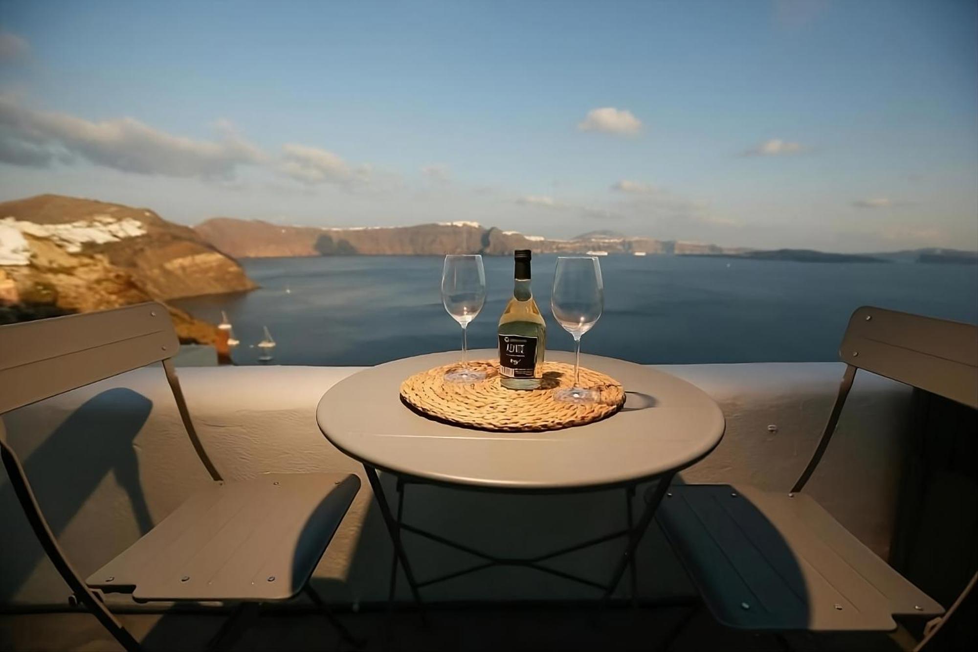 Caldera's Dream Cave House With Hot Tub & Sea View Holiday home