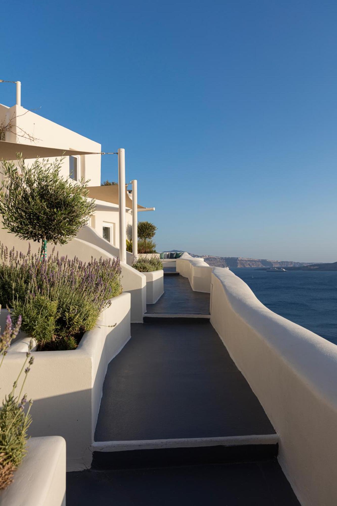 Hotel Canaves - Small Luxury Of The World 5*