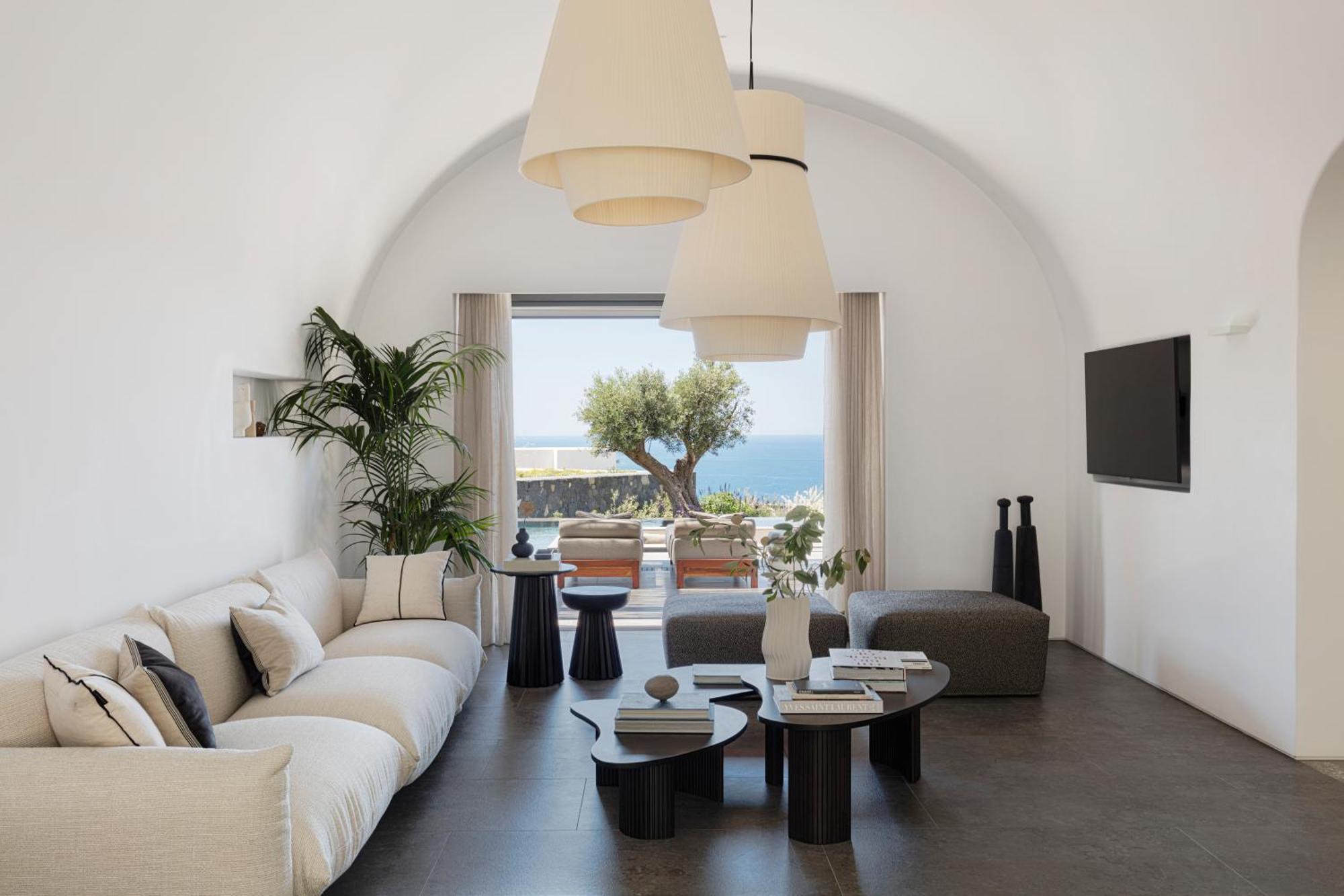 Canaves Epitome - Small Luxury Of The World 5*