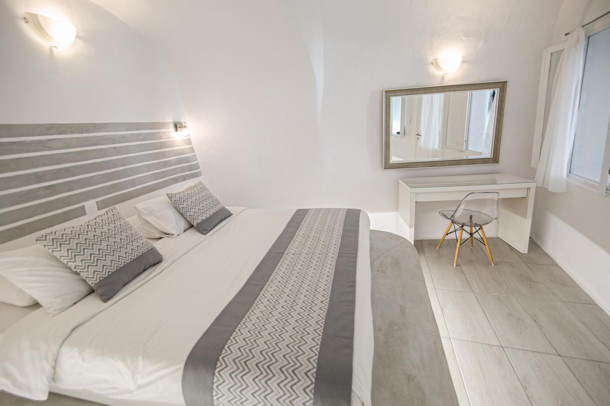 Hotel Vogue Oia (Santorini)