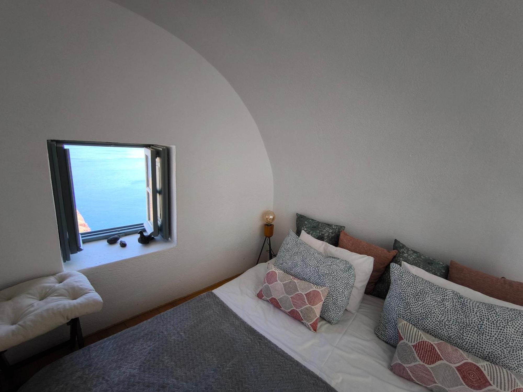 Elias Cave House 270o Caldera View Oia (Santorini)