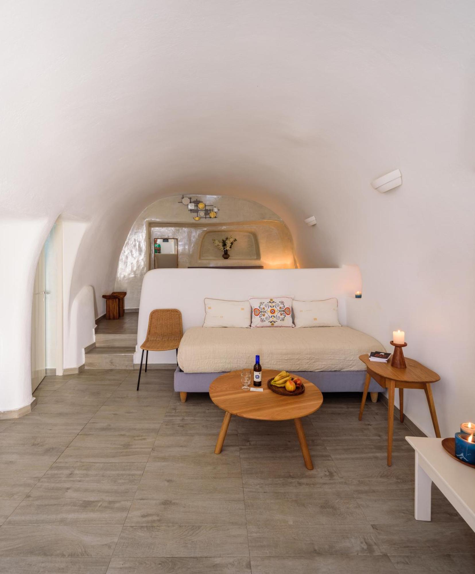 Strogili Aparthotel