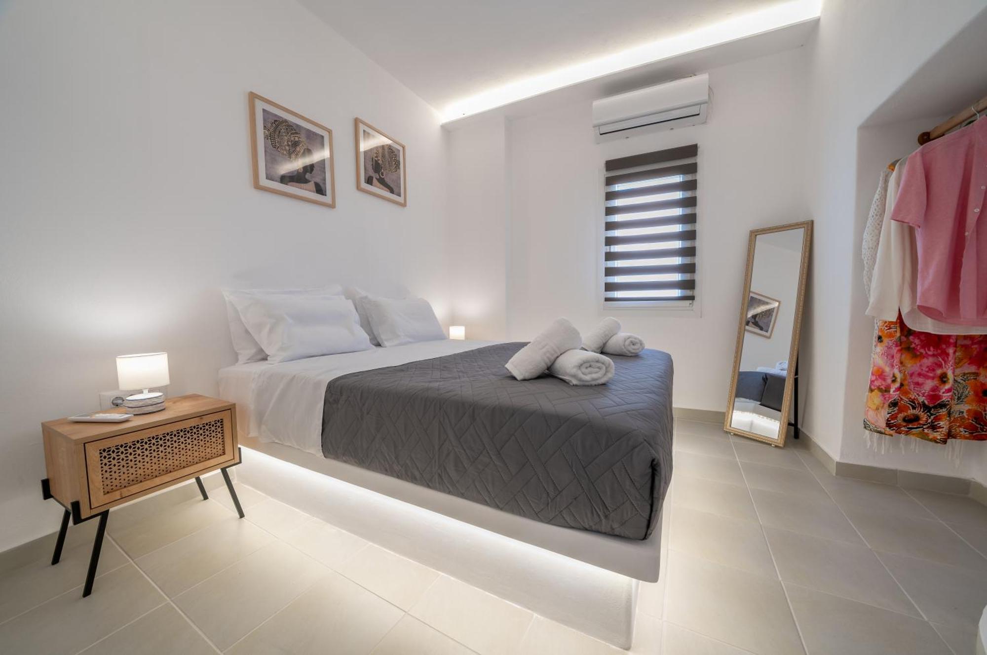 Acl'l Luxury Apartment *