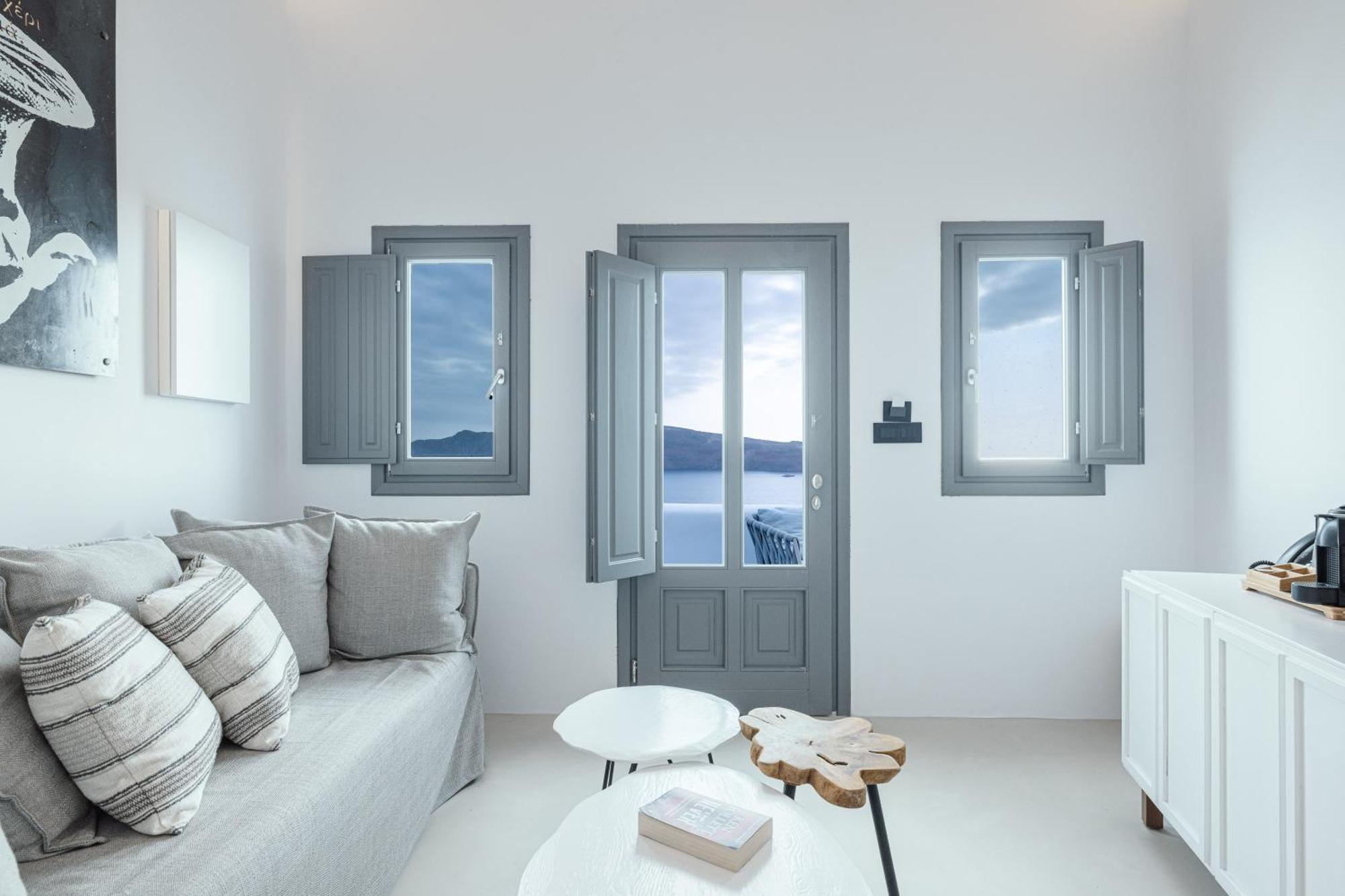 Ikies Santorini 4* Oia (Santorini)