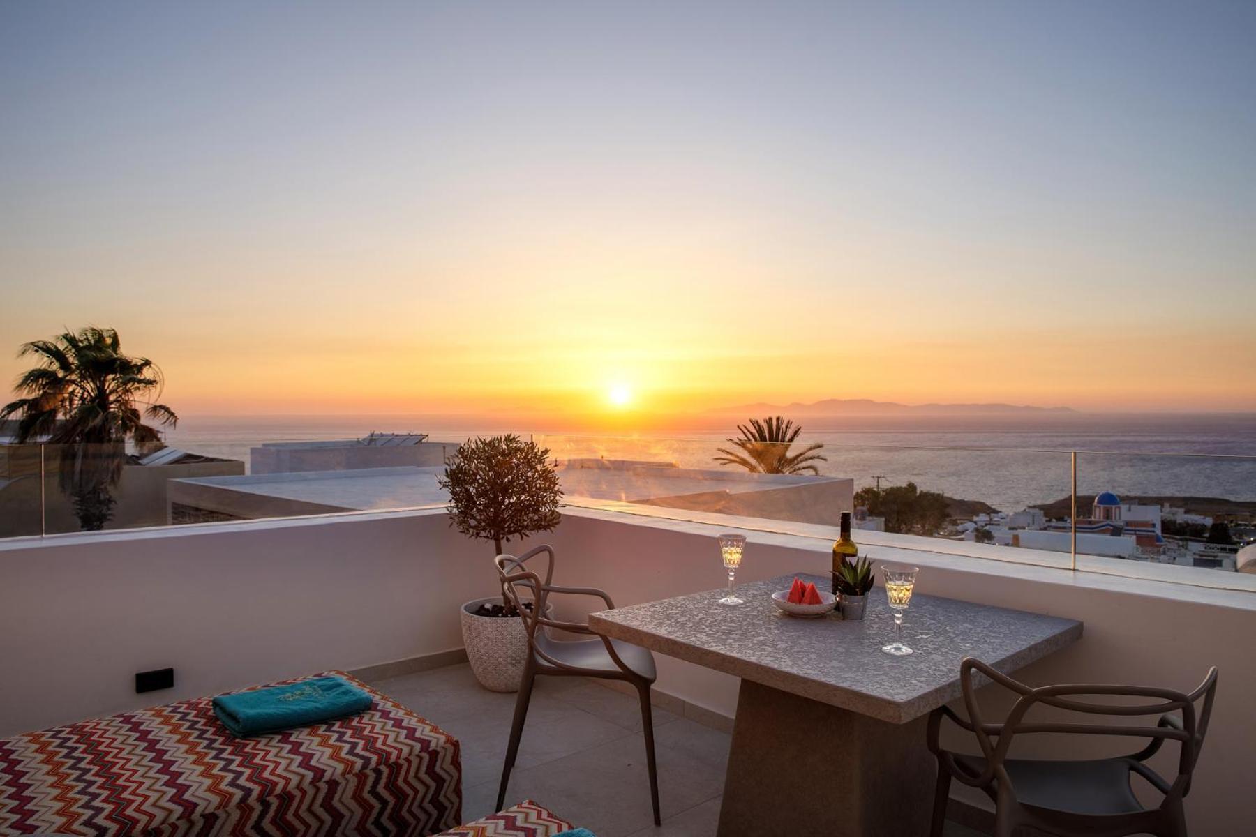 La Madeleine Bed & Breakfast Oia (Santorini)