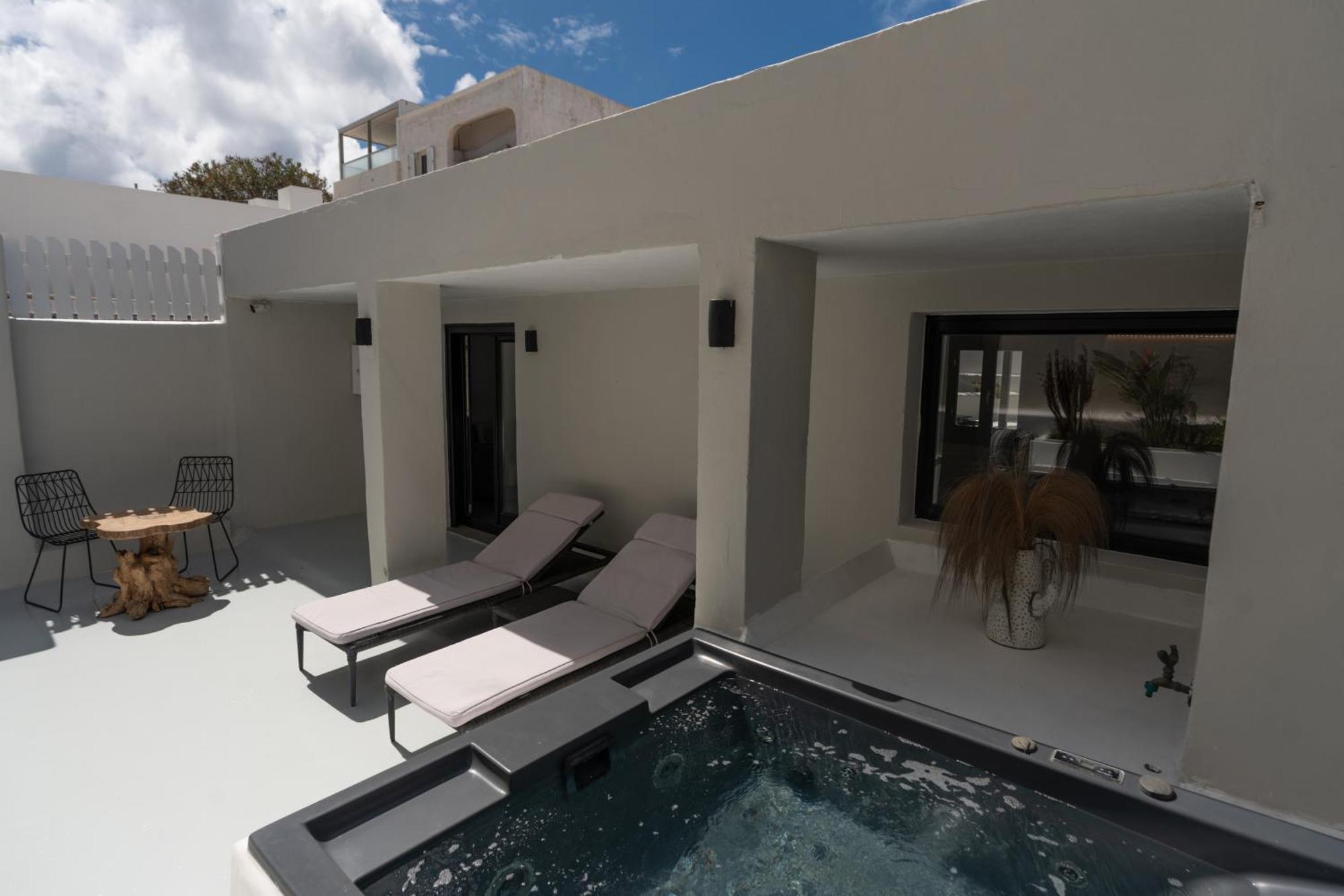 Rosaviglia Luxury - An Private Hideaway * Oia (Santorini)