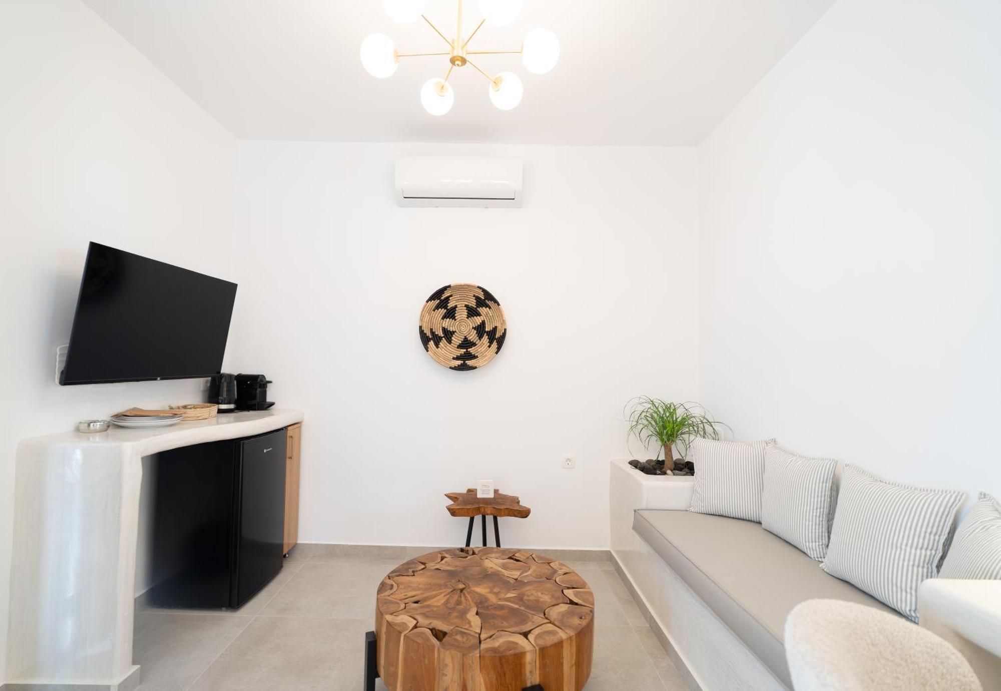 Amerikanos Apartment *