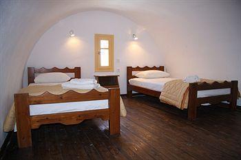 Aparthotel Maria's Place - Adults Only 3*