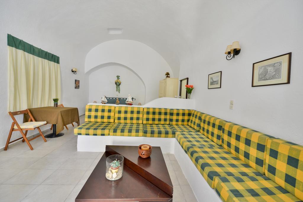 Apartment Christos *