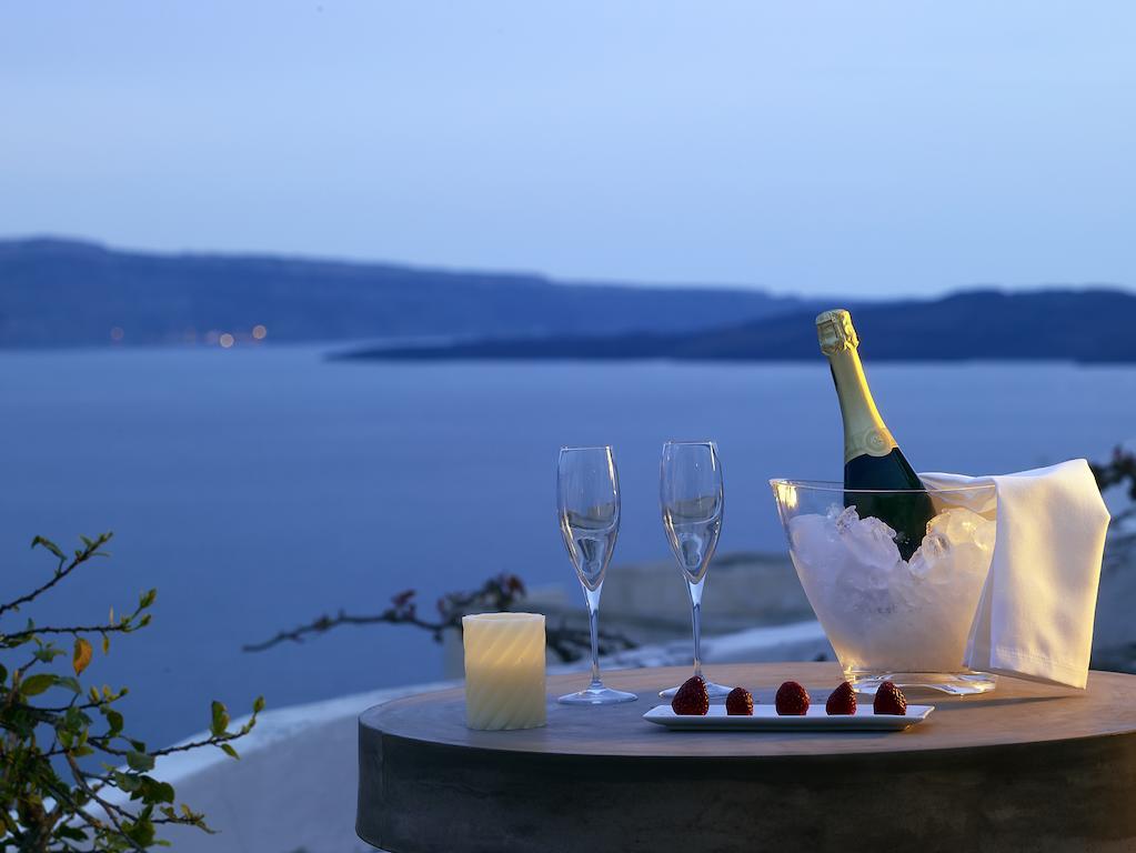 Blue Canaves Boutique Oia (Santorini)