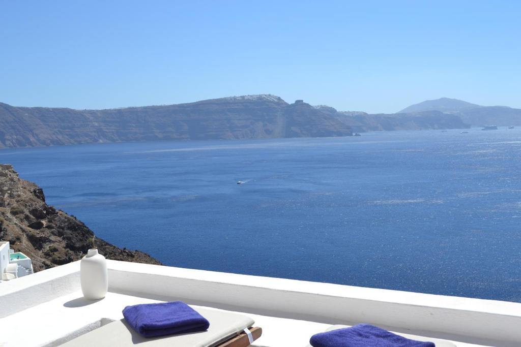 Prime 3* Oia (Santorini)