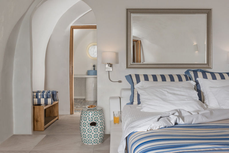 Elite Luxury Hotel Oia (Santorini)