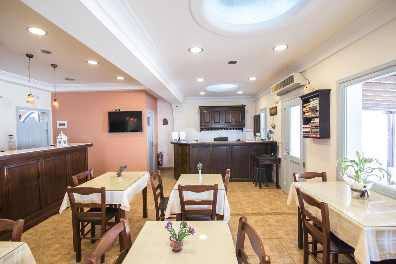 Anemoessa Aparthotel