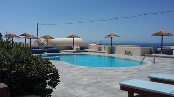 Anemoessa Aparthotel 3*