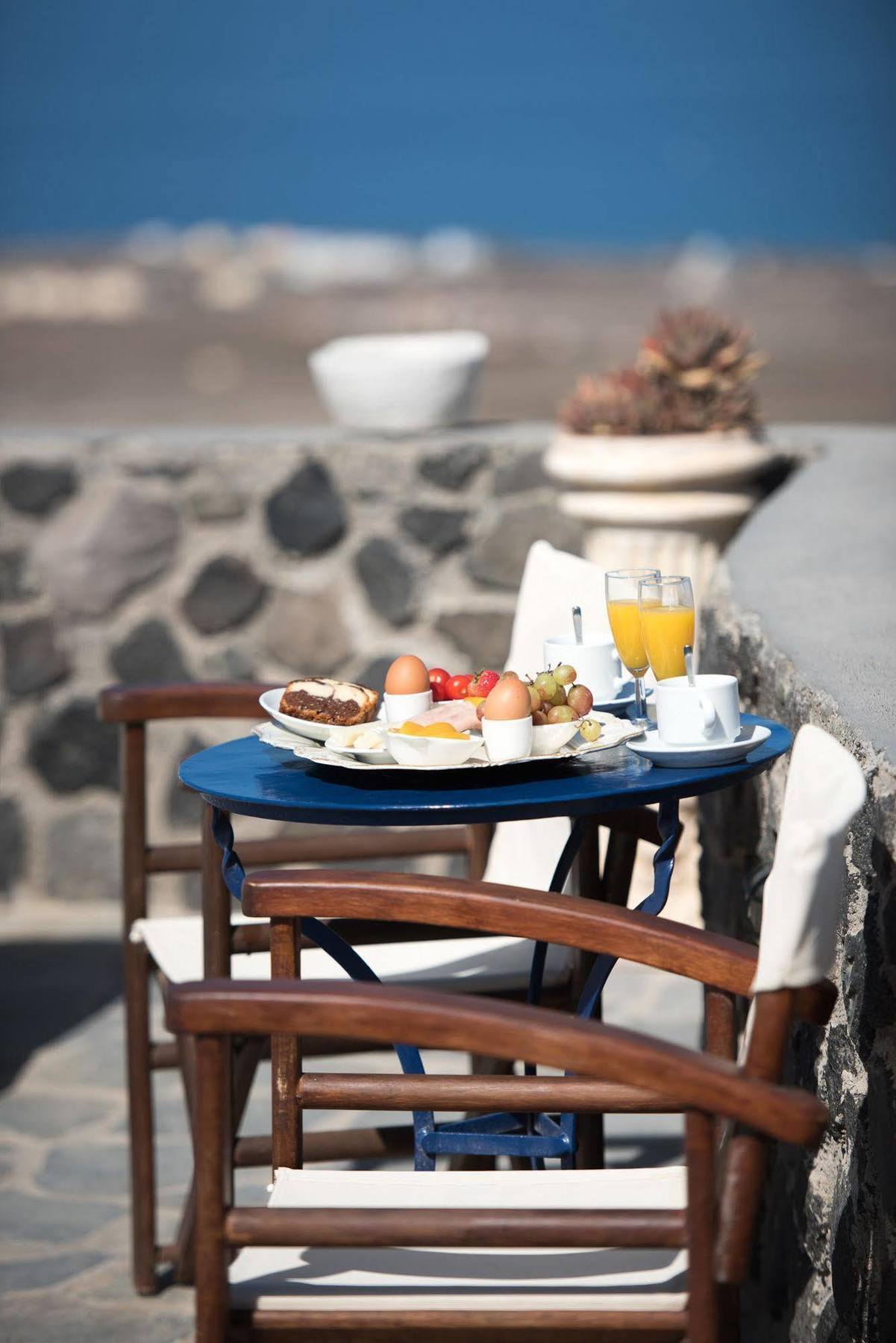Agnadi View 2* Oia (Santorini)
