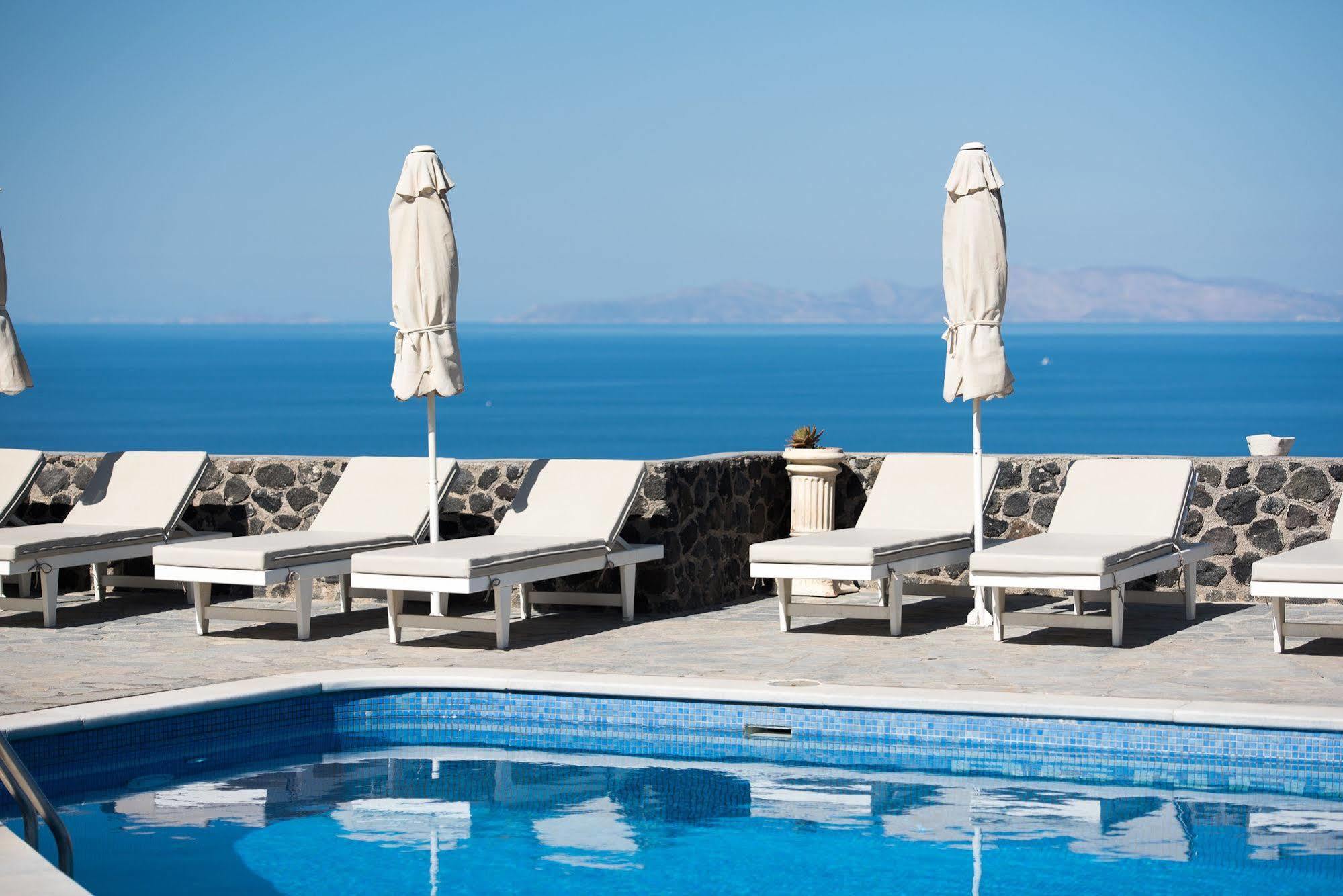Agnadi View 2* Oia (Santorini)