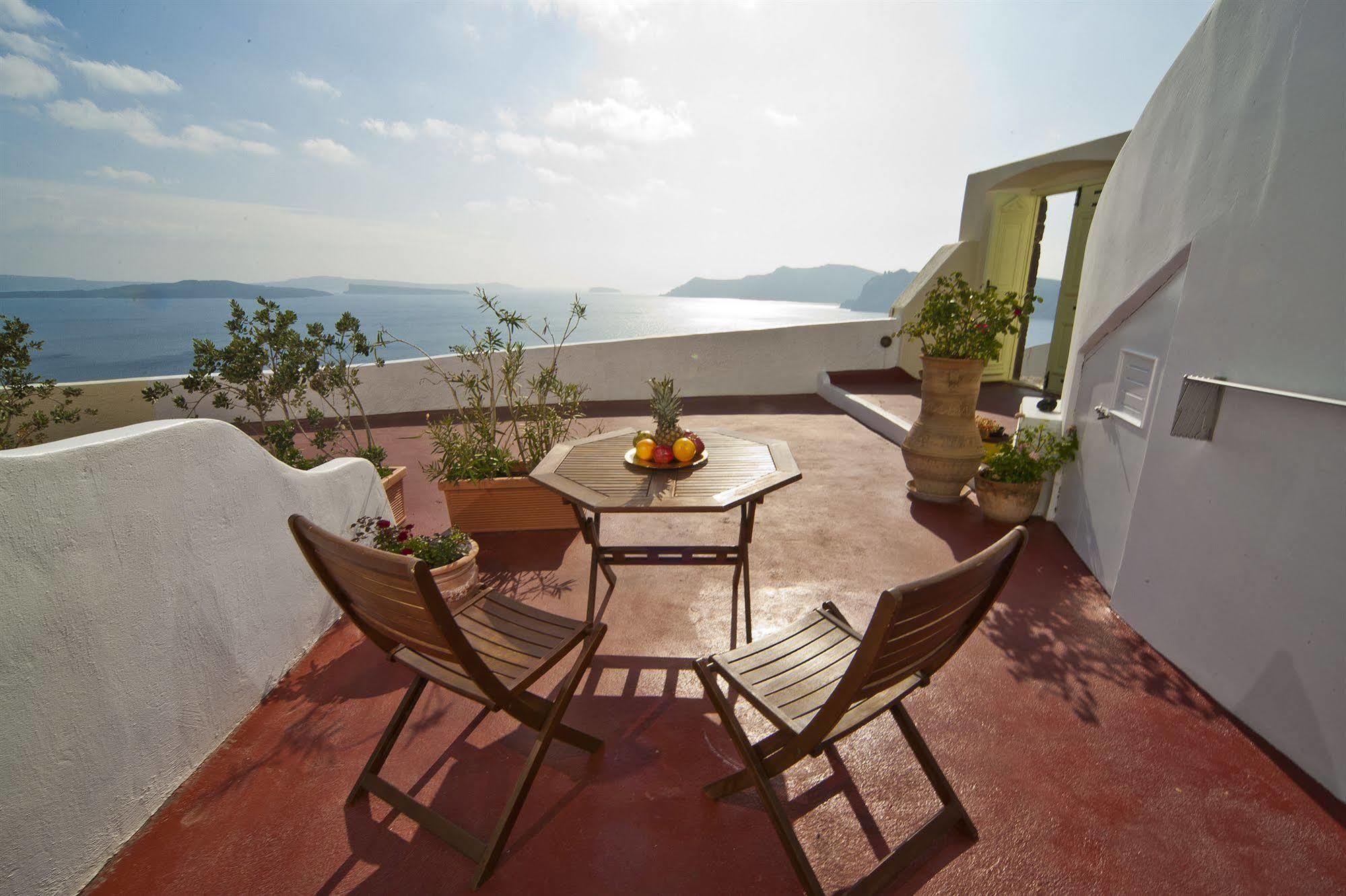 Delfini Aparthotel