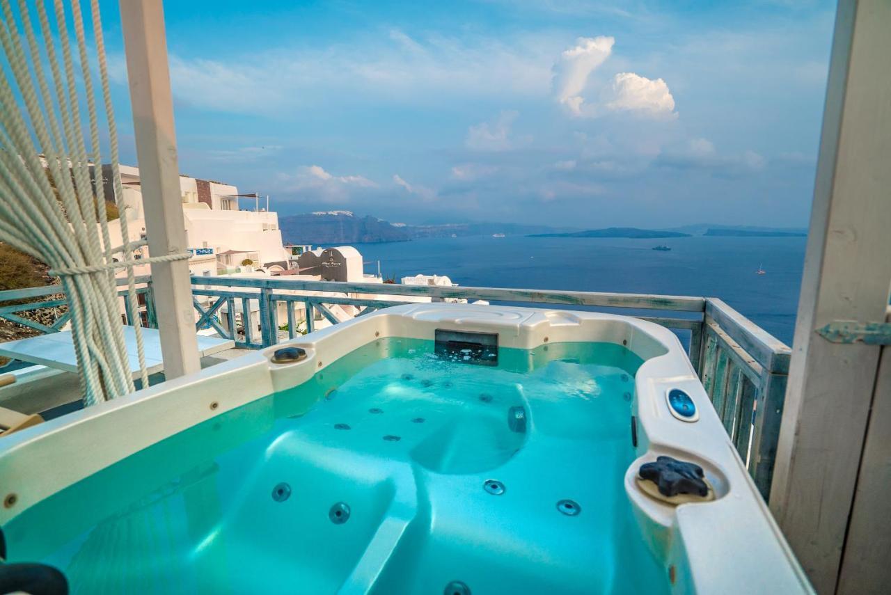 Kaleidoscope Cave 3* Oia (Santorini)