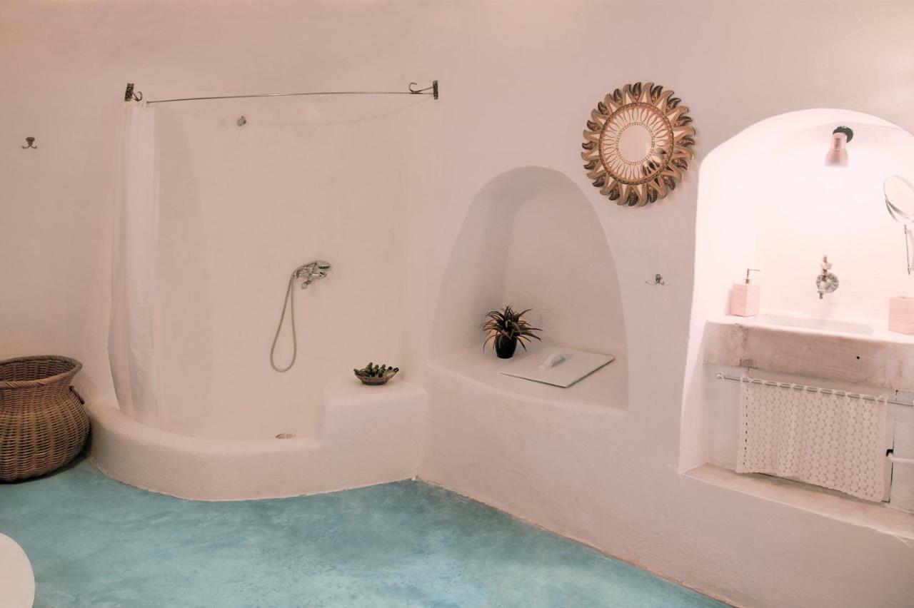 Zoe Aegeas Traditional Aparthotel