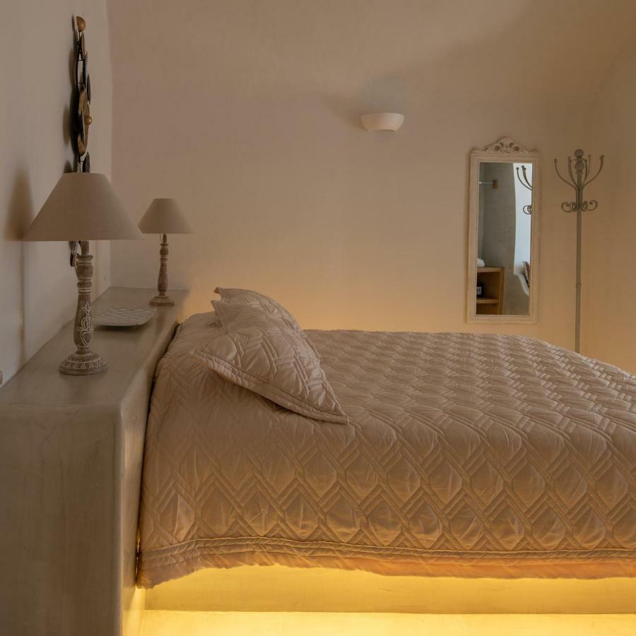 Aparthotel Strogili