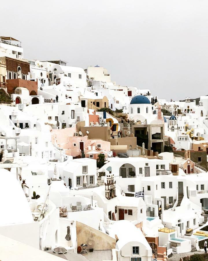 White Grape Oia