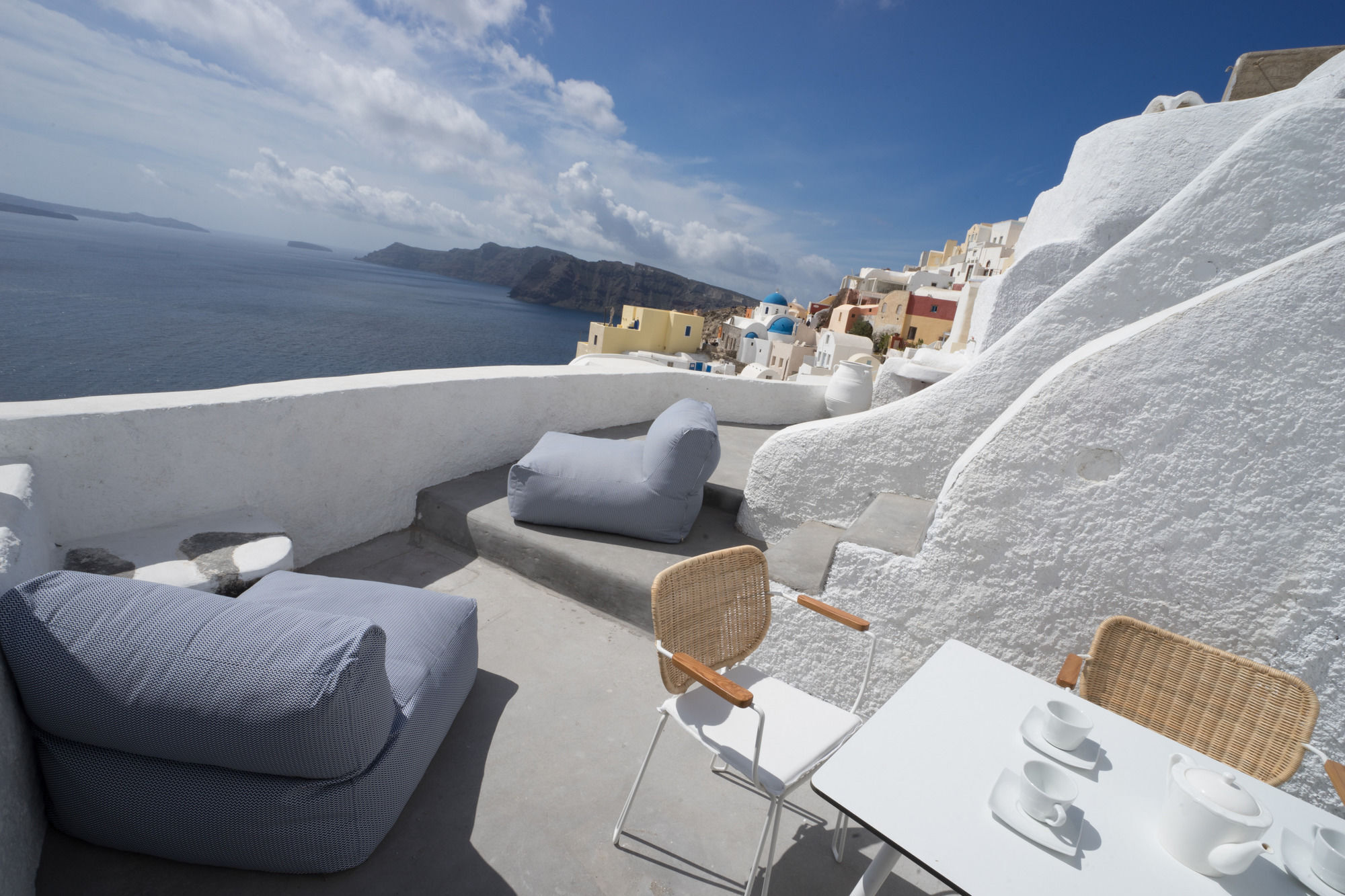 Canvas * Oia (Santorini)