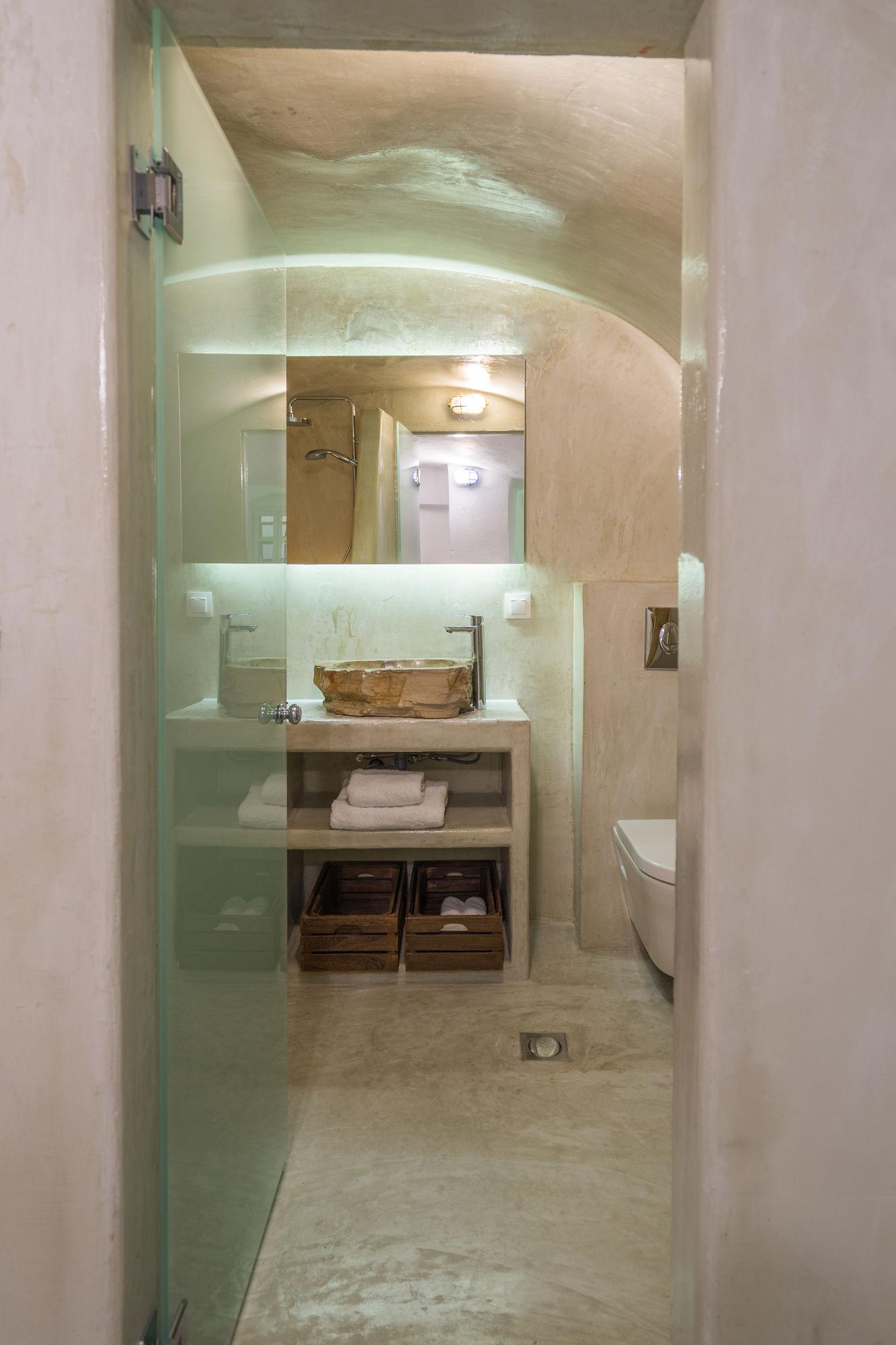 Canvas Villa *