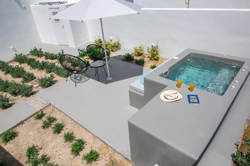 Hotel Apanomeria Boutique 3*