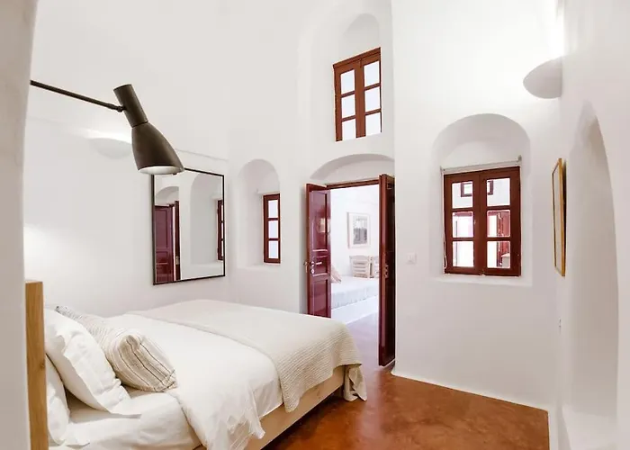 Terracotta Cave House