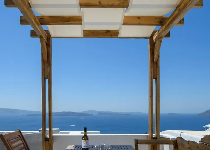 Ianthe Apartments & Villa