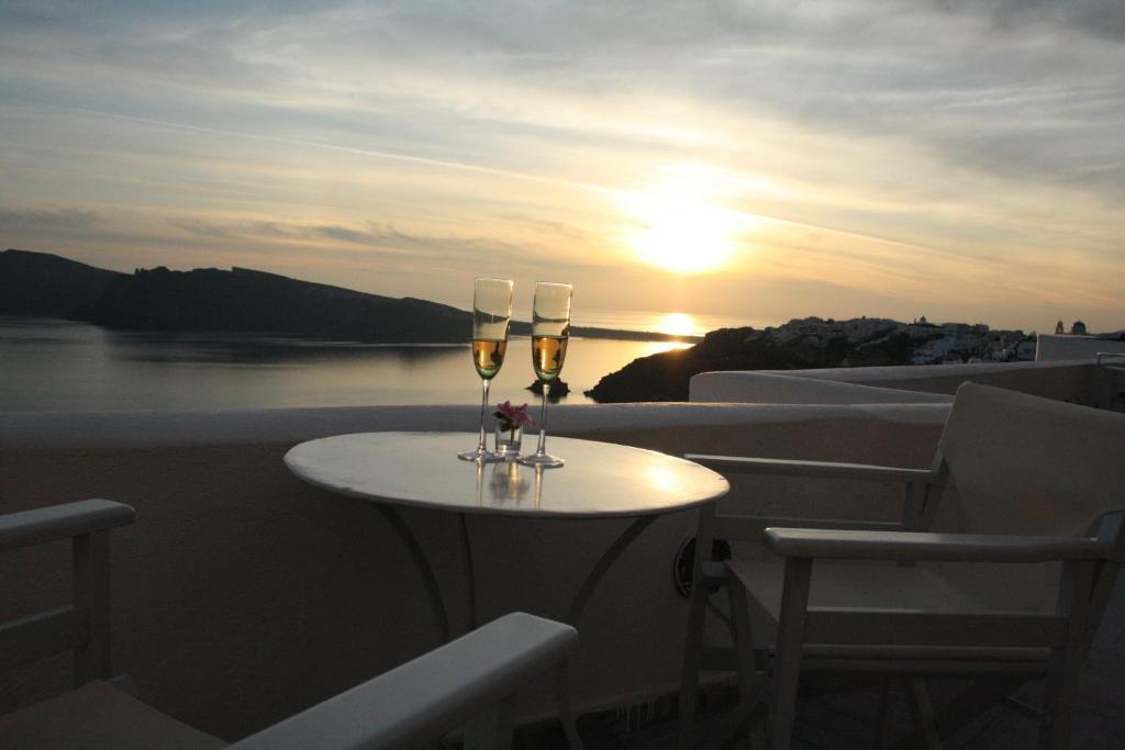 Apartment Captain John - Caldera & Sunset View *