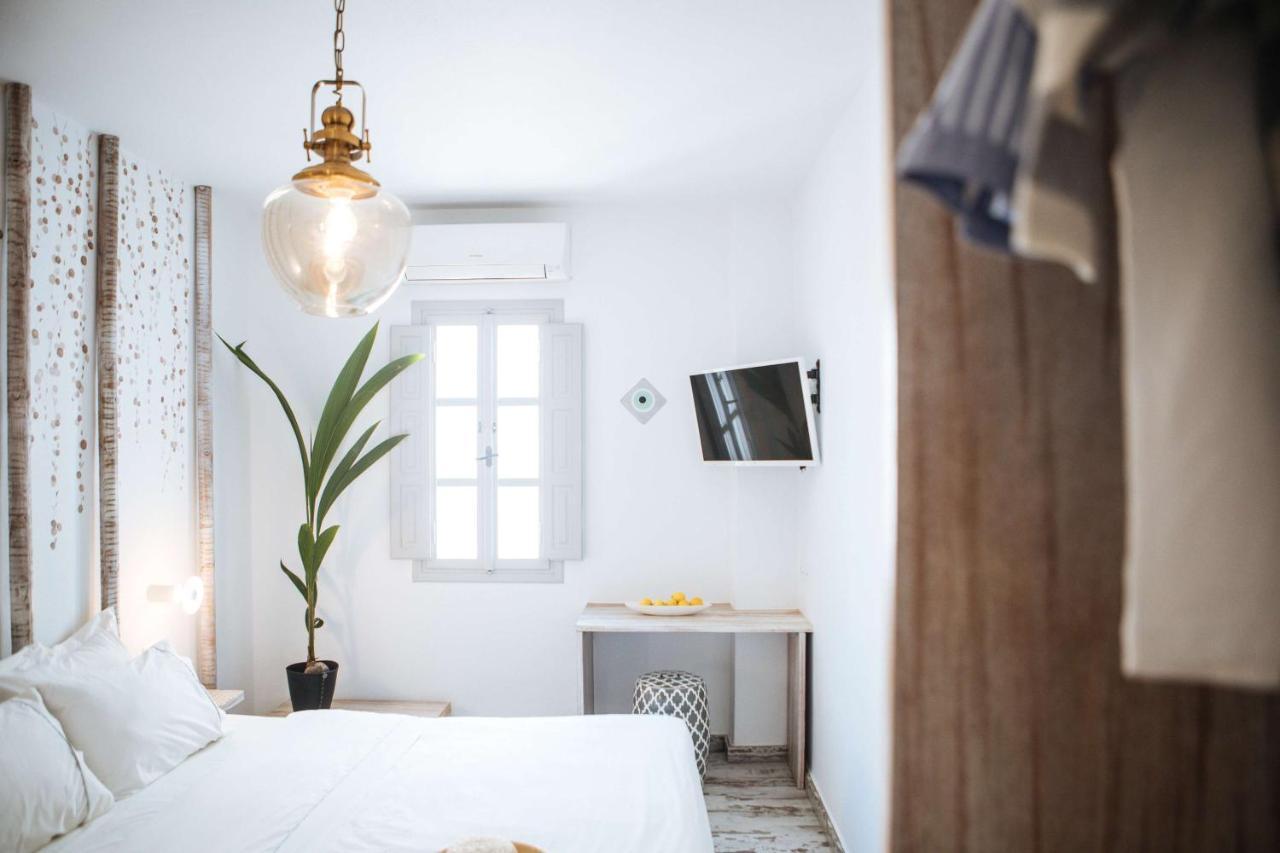 The Museum Project Hotel Oía