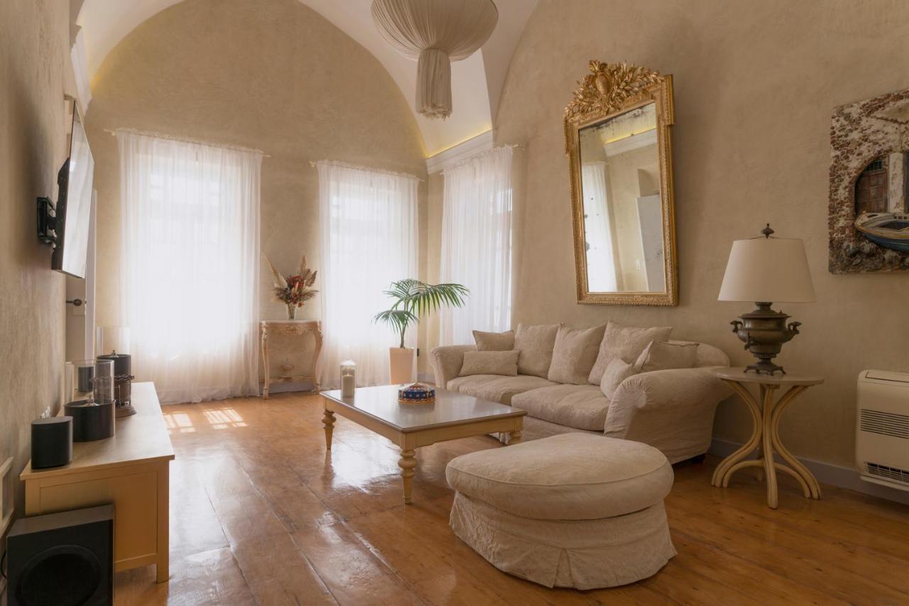 Mansion Villa *