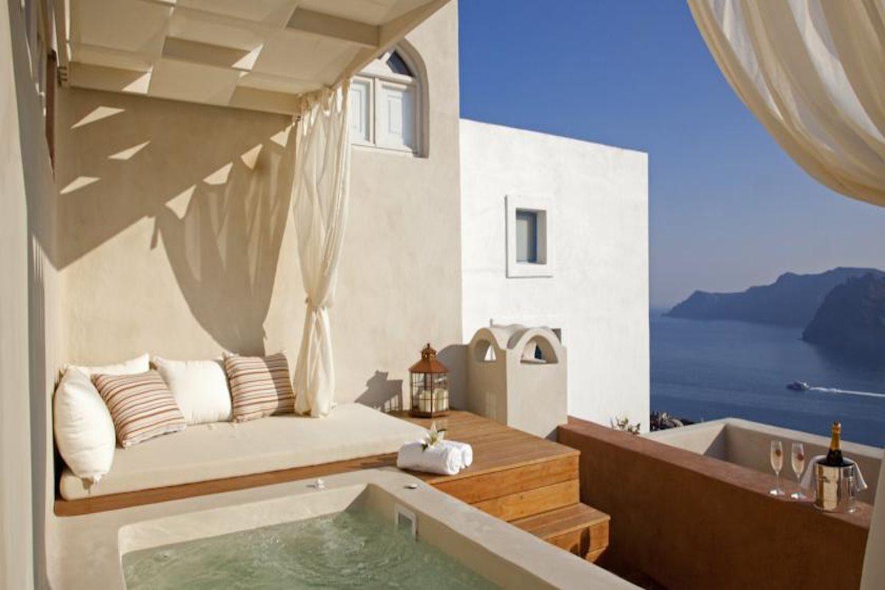 Mansion *