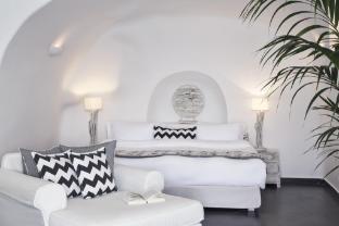 San Antonio Luxury Hotel Oia (Santorini)