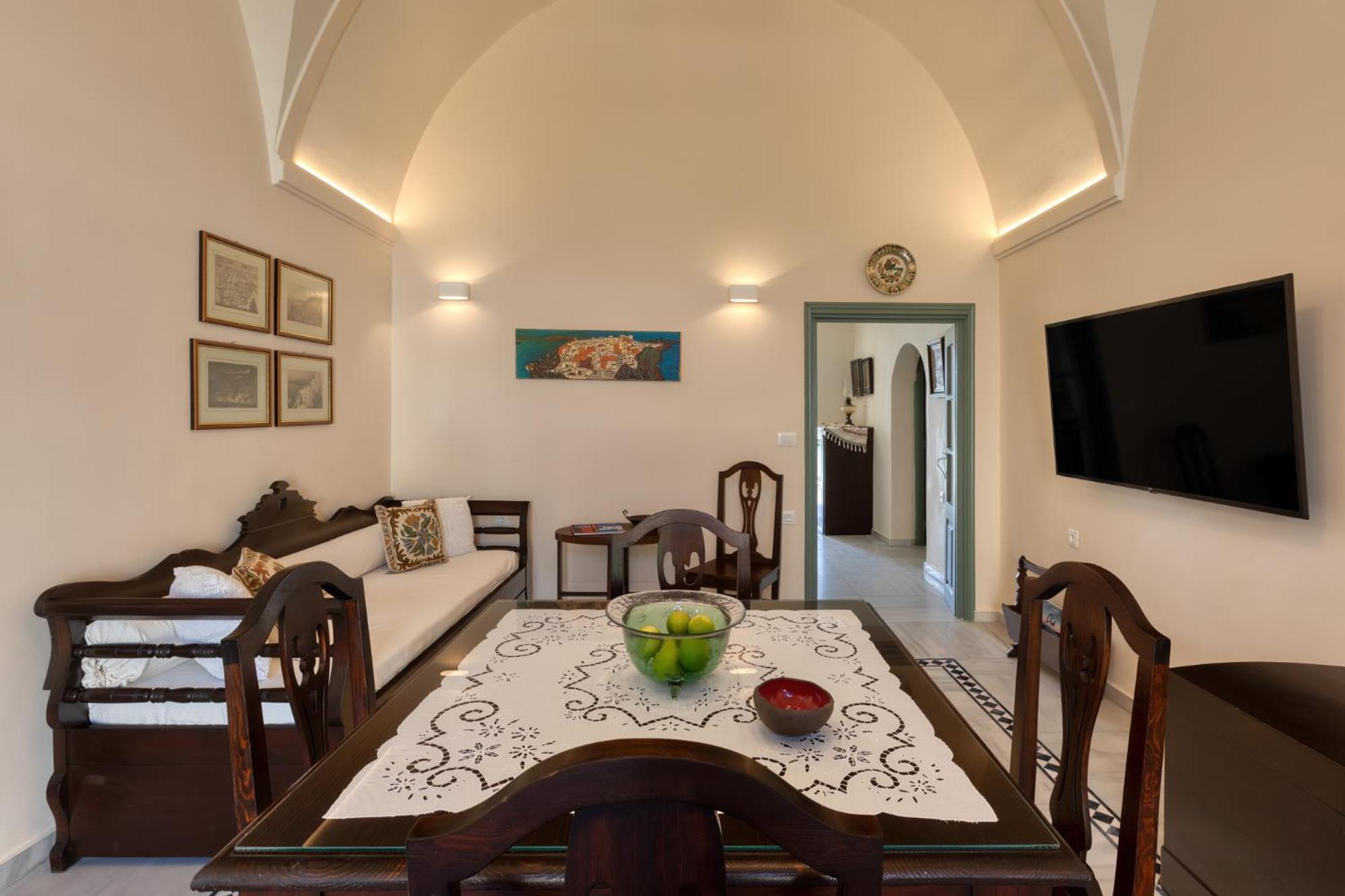 Historia * Oia (Santorini)