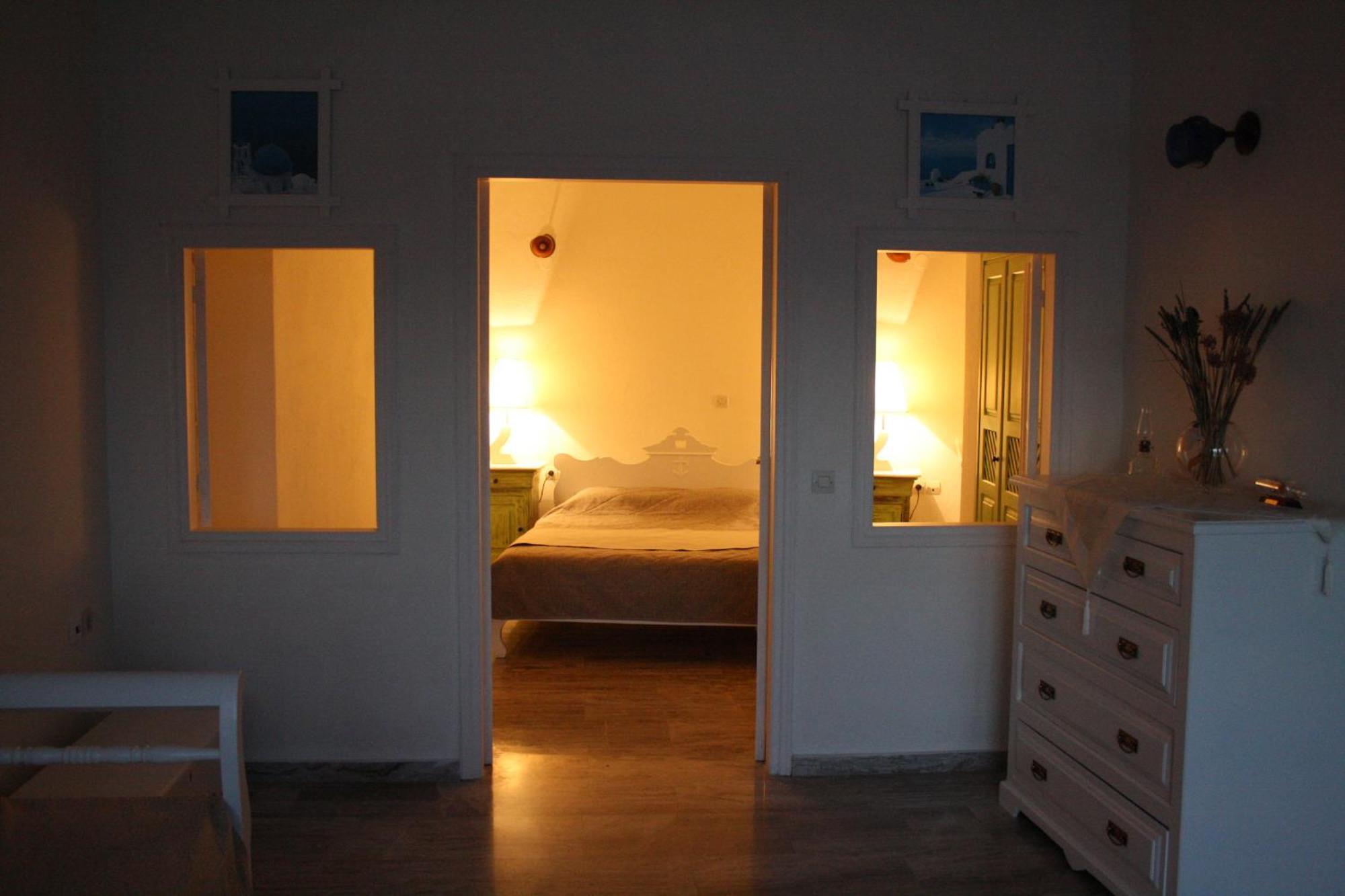 Apartment Captain John - Caldera & Sunset View
